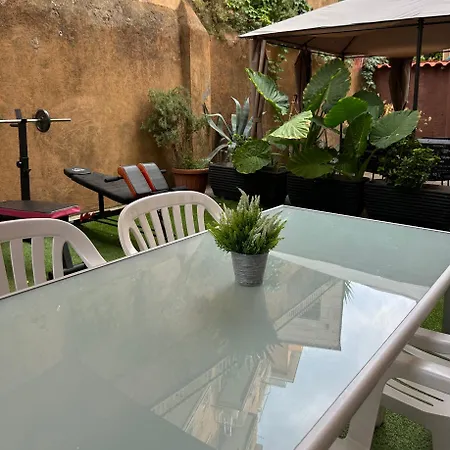 Candelor's House - & Garden In Gianicolense Appartamento *