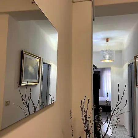 Appartamento Candelor's House - & Garden In Gianicolense Roma